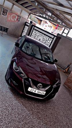 نيسان ماكسيما